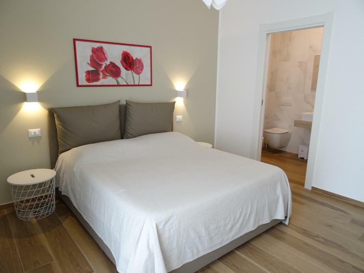 Meeting Bed & Breakfast เปสการา ภายนอก รูปภาพ